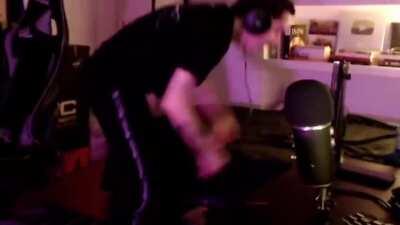 Feliz dia el mono 🥰🥰