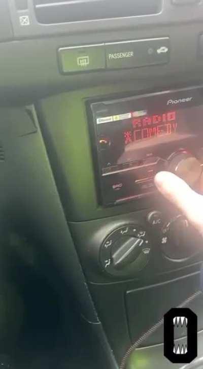 В городах России по радио передали сигнал «воздушной тревоги». Власти заявили о взломе Утром 22 февраля в нескольких городах России по радио прозвучали сигналы «воздушной тревоги», пишут Baza и «Осторожно, новости». «Внимание, объявляется воздушная тревог