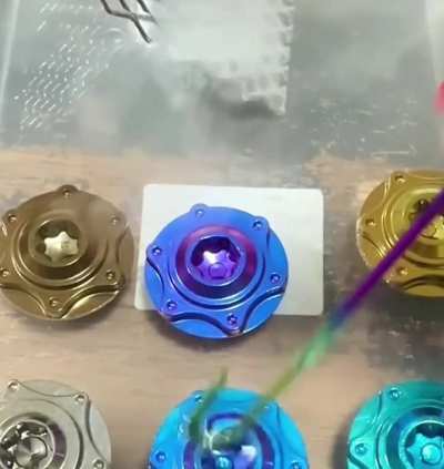 Changing the color of titanium through anodization