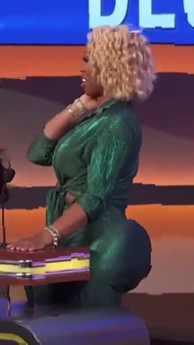 Jan (@jansdifferent)