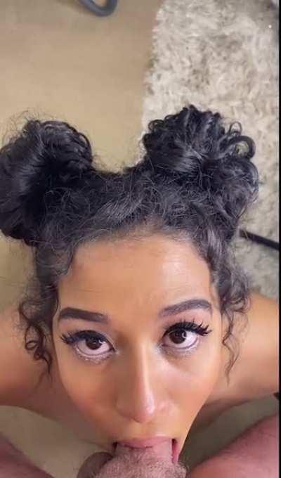 Do you want to finish on my face or in my pussy?