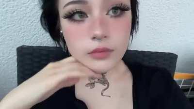 Jade is so beautiful 😍