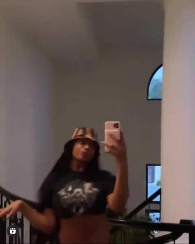 imagine backshots😩