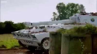 Oh good, he stopped !