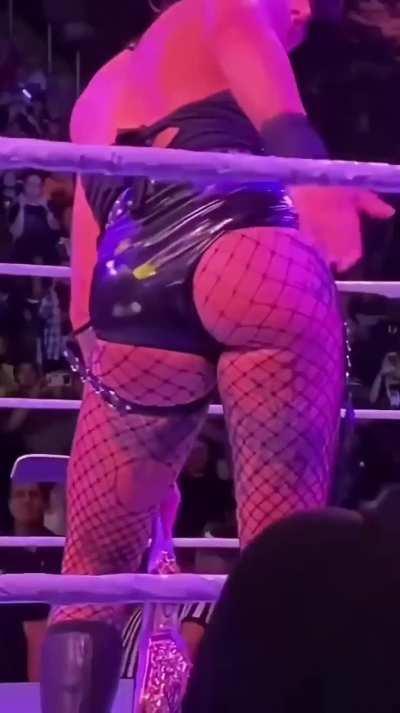 Rhea Ripley 🍑