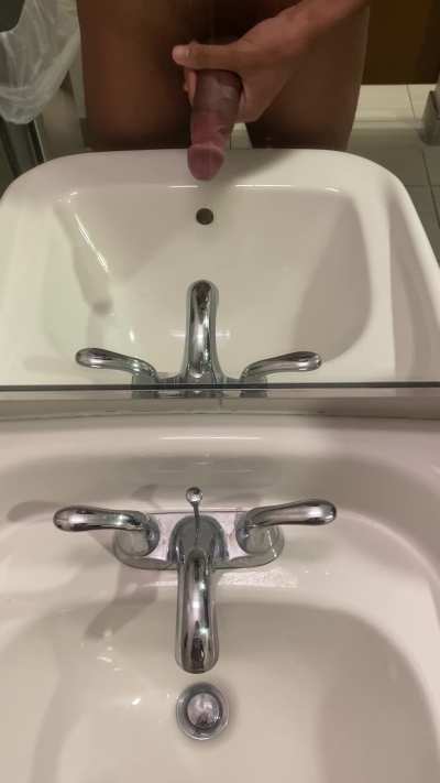 would u scream if i went all 8.5 inches deep?