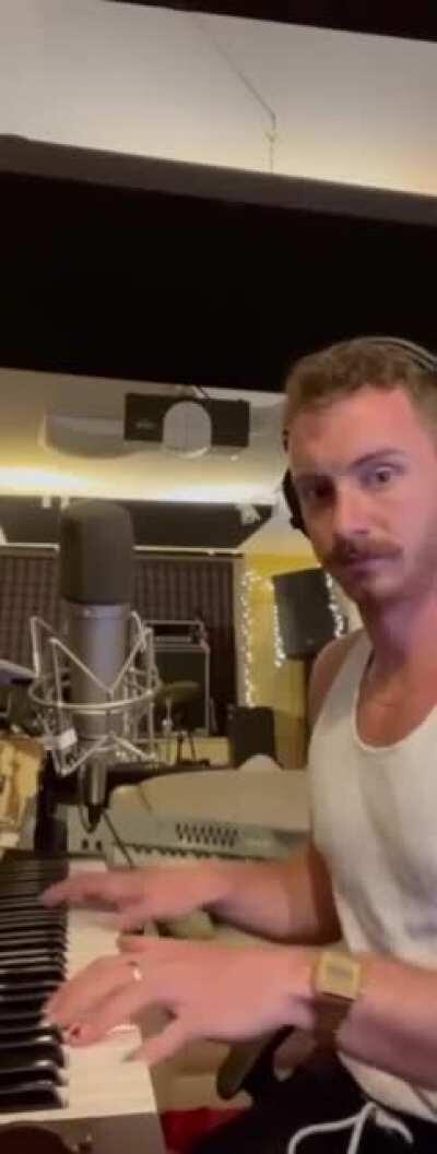 For all the Paper Hands out there