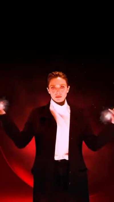 Lizzie turns into Scarlet (Wanda)