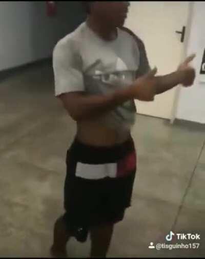 quarentena os PM tá atoa né pai