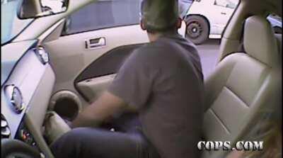 Robbing A Woman. 😠