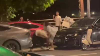 kadından dayak yedi puahahaha