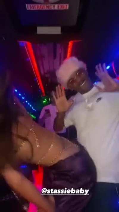 How can you resist her