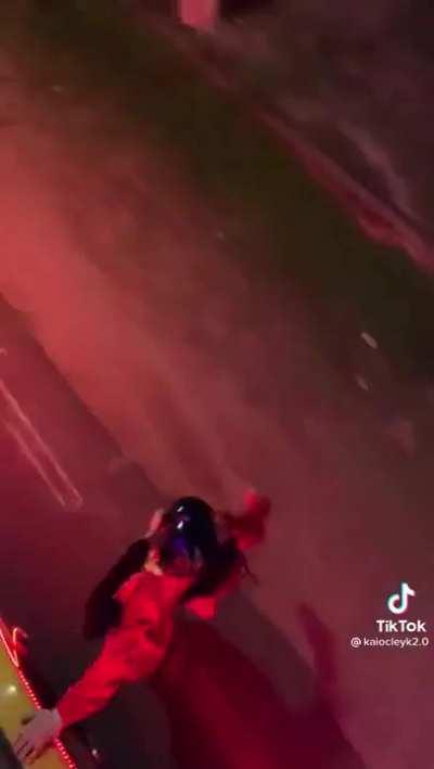 Chiquinha does a 360it