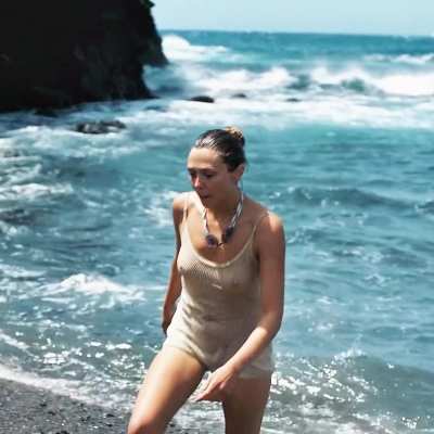 'Elizabeth Olsen' in 