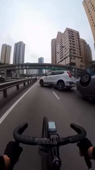 I sent this video to my friend, showing off my skills and she said it's ai??? Seriously what's wrong with people!!??