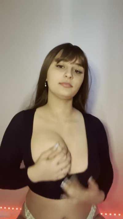 I'm used to being stared at and tbh, I don't mind it 🥴