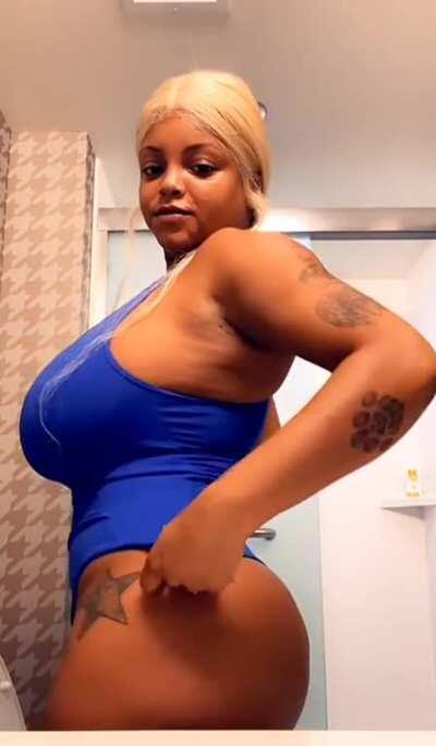 Also from her tipsnaps