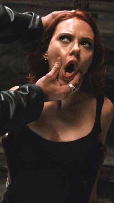 No man looks at this gif of Scarlett johansson without thinking one thing