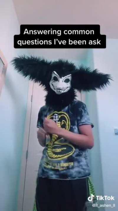 Kids really be out here giving up all their info on public tiktok 🤦‍♀️