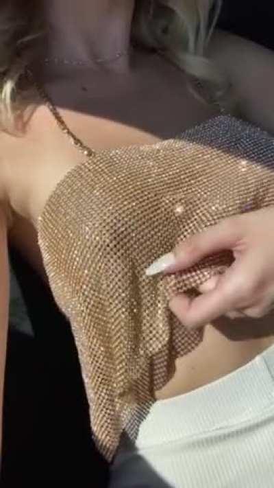 On my way to a concert and wanted to show you my top… and my titties!