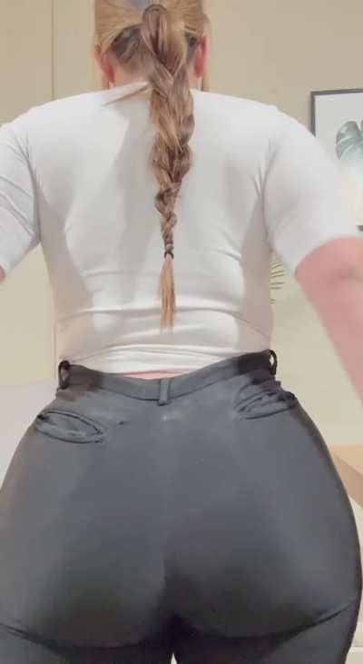 Can you eat my farts?