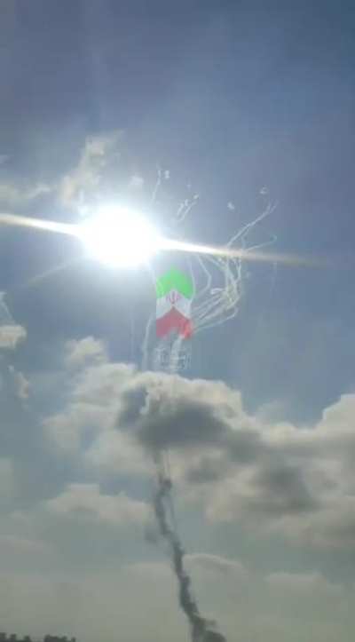 Footage of several ballistic missile direct hits on Israeli AMAN and Mossad HQ in Herzliyah by IRGC Aerospace Forces from this morning's attack (2025-06-17)