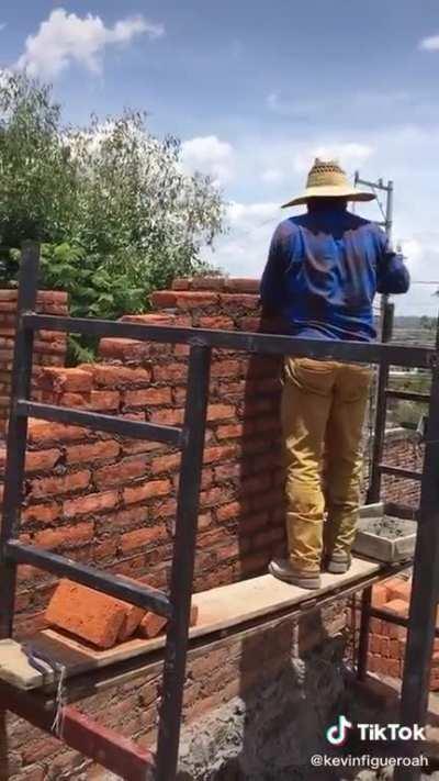 These two individuals forgot a tiny detail