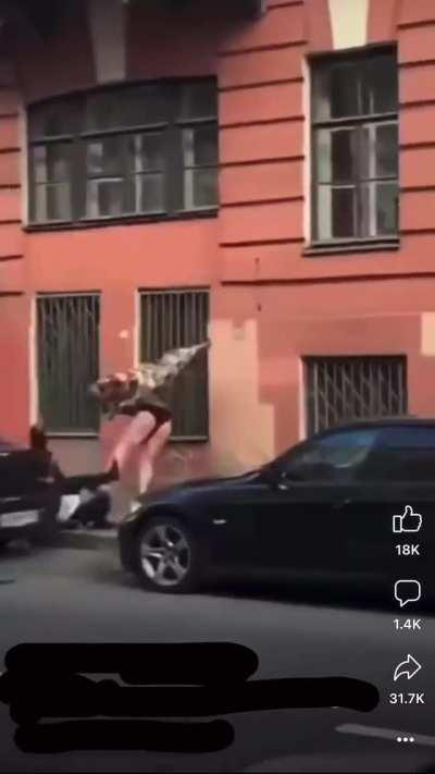 Fighting couple fall from balcony