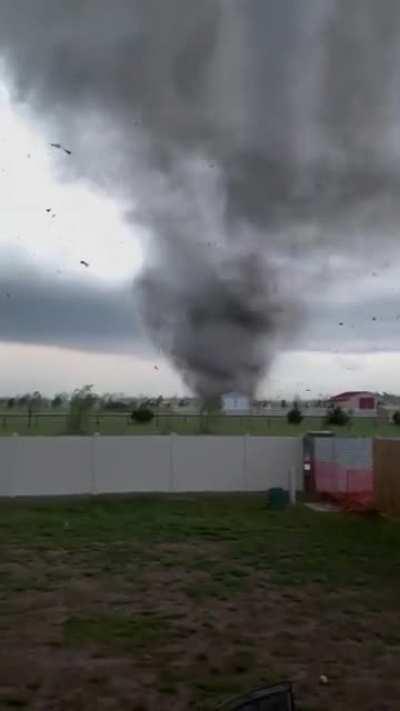Tornado comes right towards his house