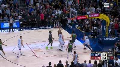 [Highlight] Jokic gives the Nuggets the lead as he takes it against Gobert and gets the rebound!