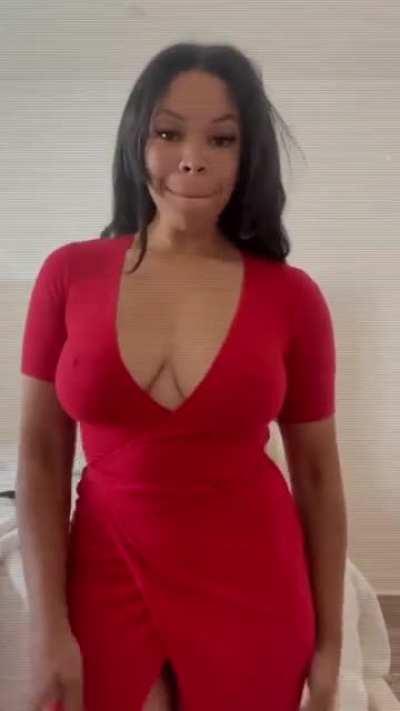 love it when she shows off!