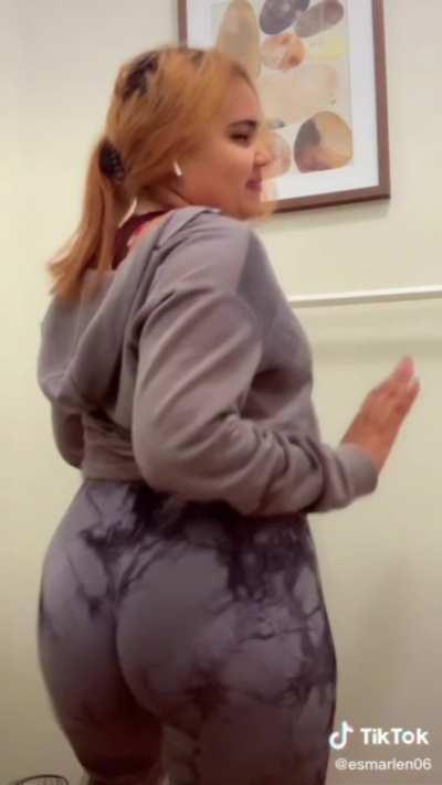 Thick latina showing off