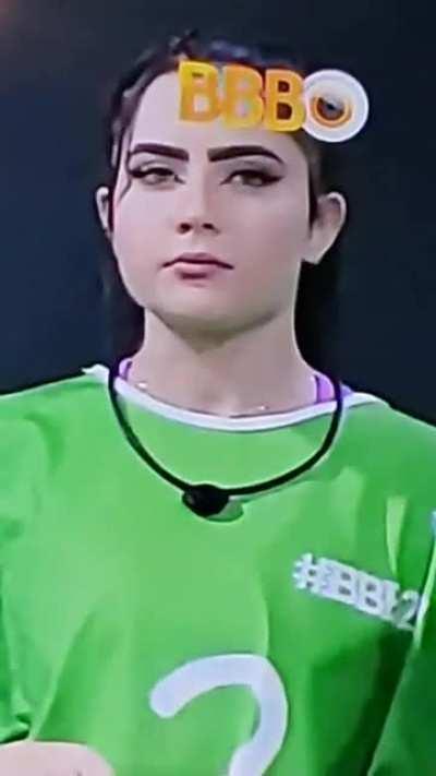 Shortinho de Jade na prova