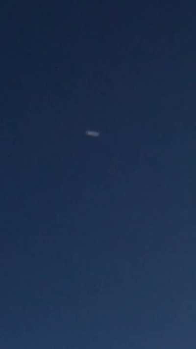 Sighting by commercial pilot on March 23, 2021.