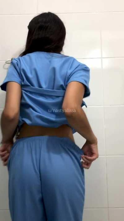 all I want is get fucked at work 🥵