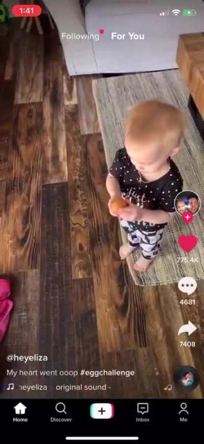 Kids are so gentle 😌