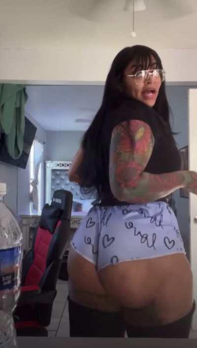 Big Booty Latina Compilation