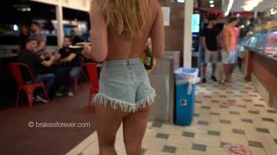 Ordering pizza topless