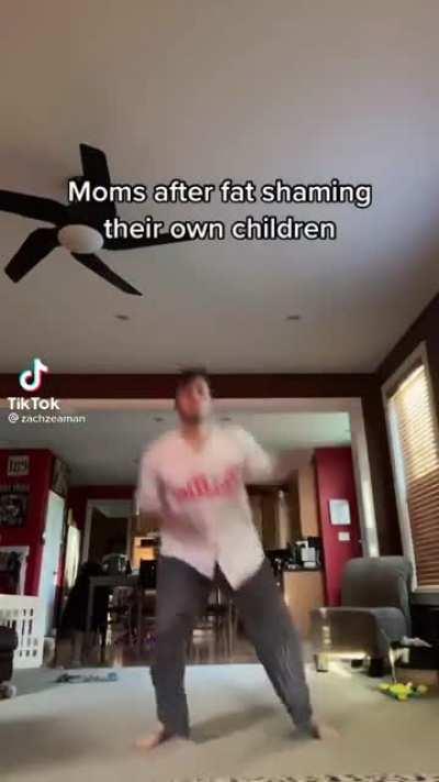 should i send this to my mom?😳