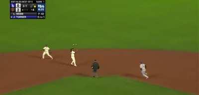 [Highlight] [Highlight] La Stella and Crawford combine for an insane double play