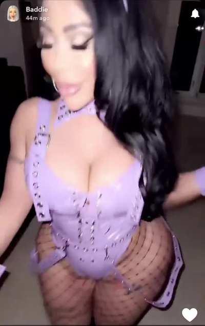 Thicc Bunny 🍑 😍