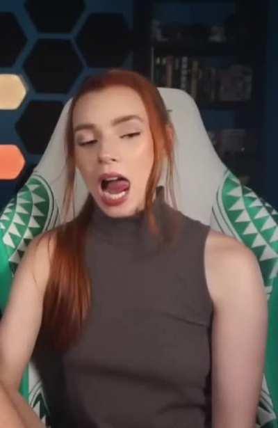 Clarus and her magic tongue