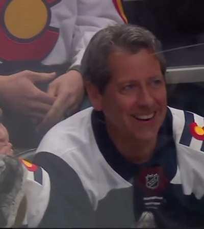 Colorado fan falls in love with Tanev