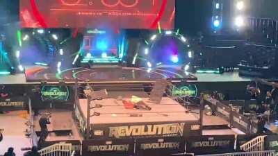 unedited footage from Revolution. It somehow looked worse in person