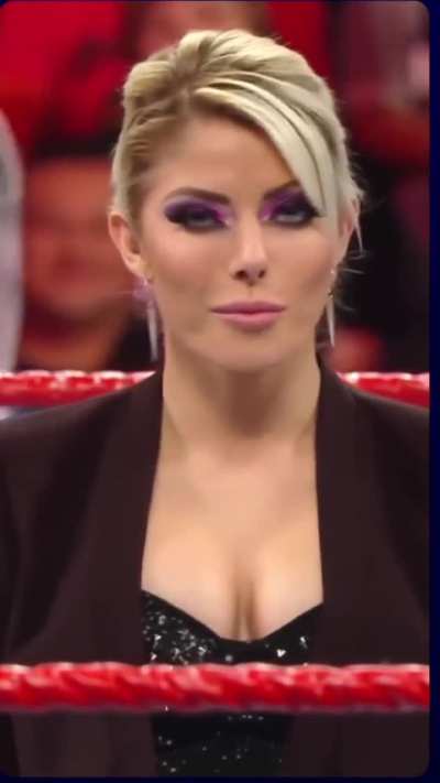 Alexa in leather leggings. She knows exactly what she is doing