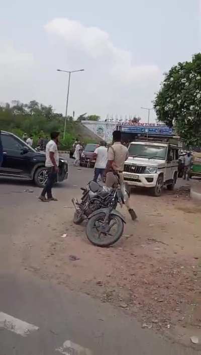 Greater Noida Kalesh