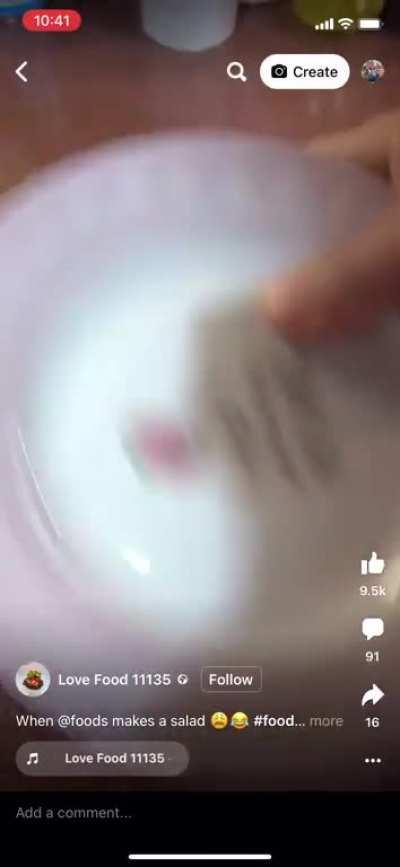 Extremely practical, fast, and safe way to chop a single tomato