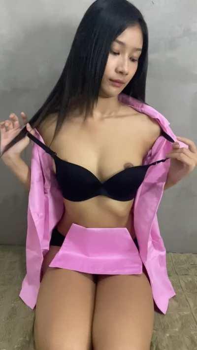 Let put up more heat in here 😆