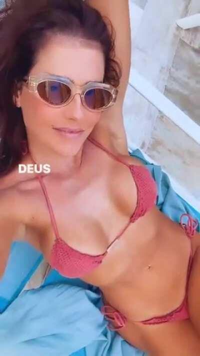 Deborah Secco