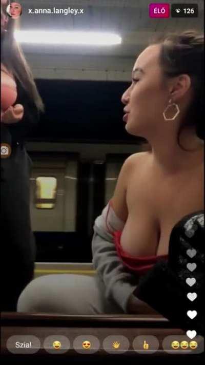 From their 09-20 insta live 2/2